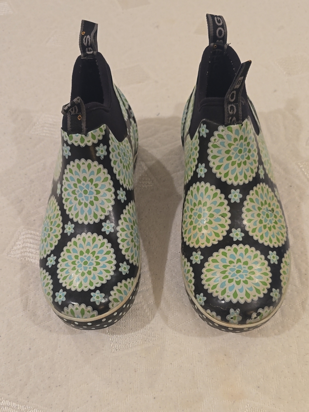 Bogs Kids Black Rain Boots with Green and Light Blue Floral Medallions Size 6